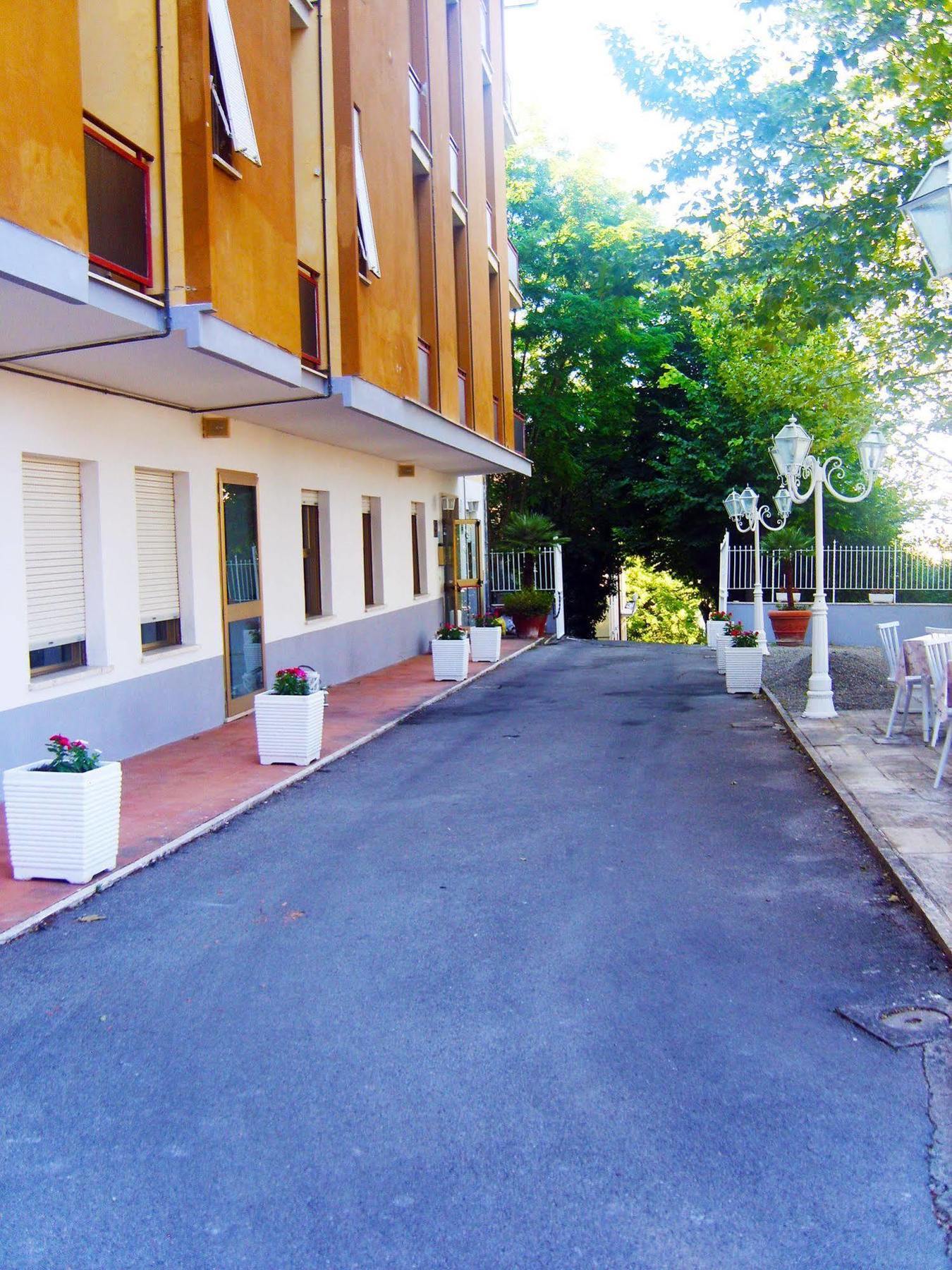 Hotel Panorama Chianciano Terme Kültér fotó